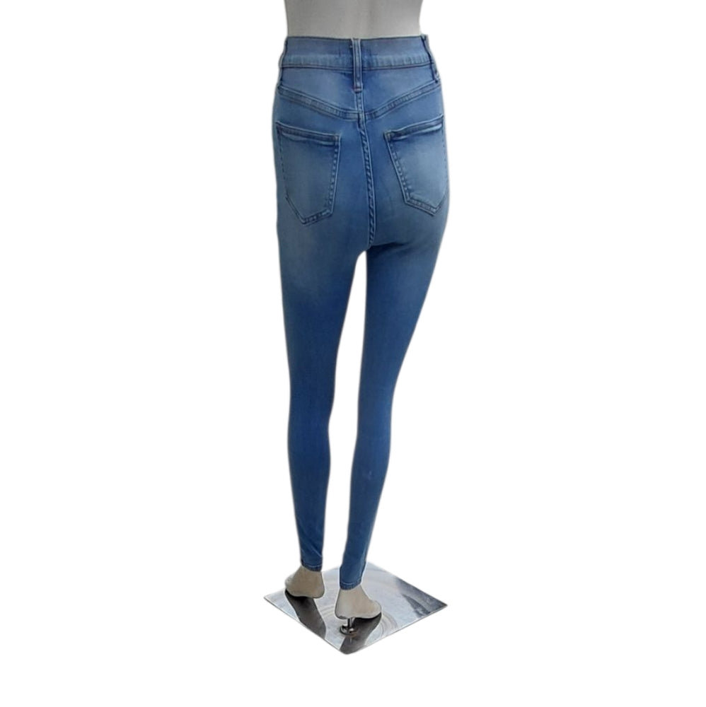 8124....Fashion Nova Skinny Jeans Size 3,  W20" 28"Inseam 10"Rise