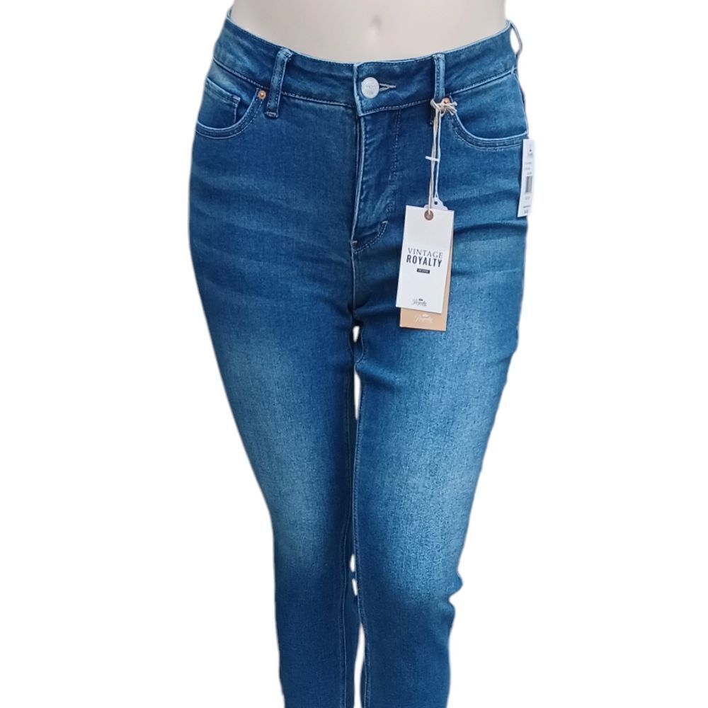 4162....Royalty for me Straight Leg Jeans Size 12P, W28" 23"Inseam 10"Rise
