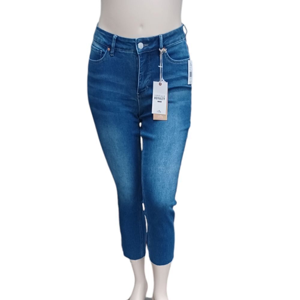 4162....Royalty for me Straight Leg Jeans Size 12P, W28" 23"Inseam 10"Rise
