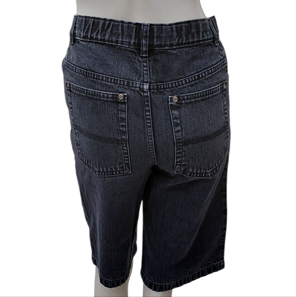 5293....High Sierra Jean Shorts Size 12, W25"  11"Inseam  10"Rise