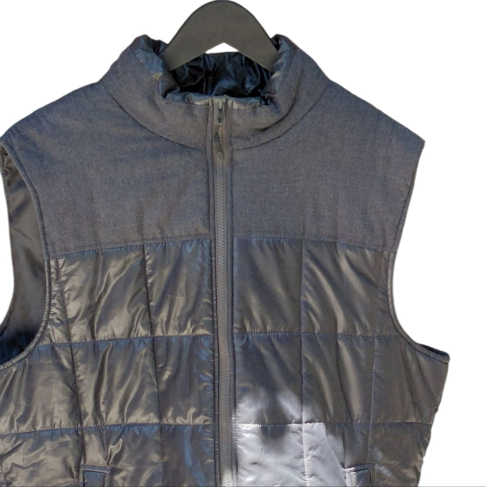 Coleman Black Quilted Vest for Versatile Layering Size XL