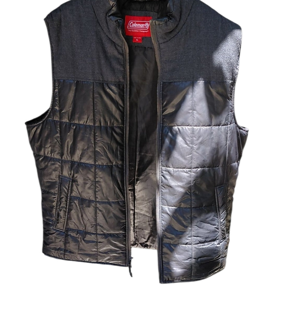 Coleman Black Quilted Vest for Versatile Layering Size XL