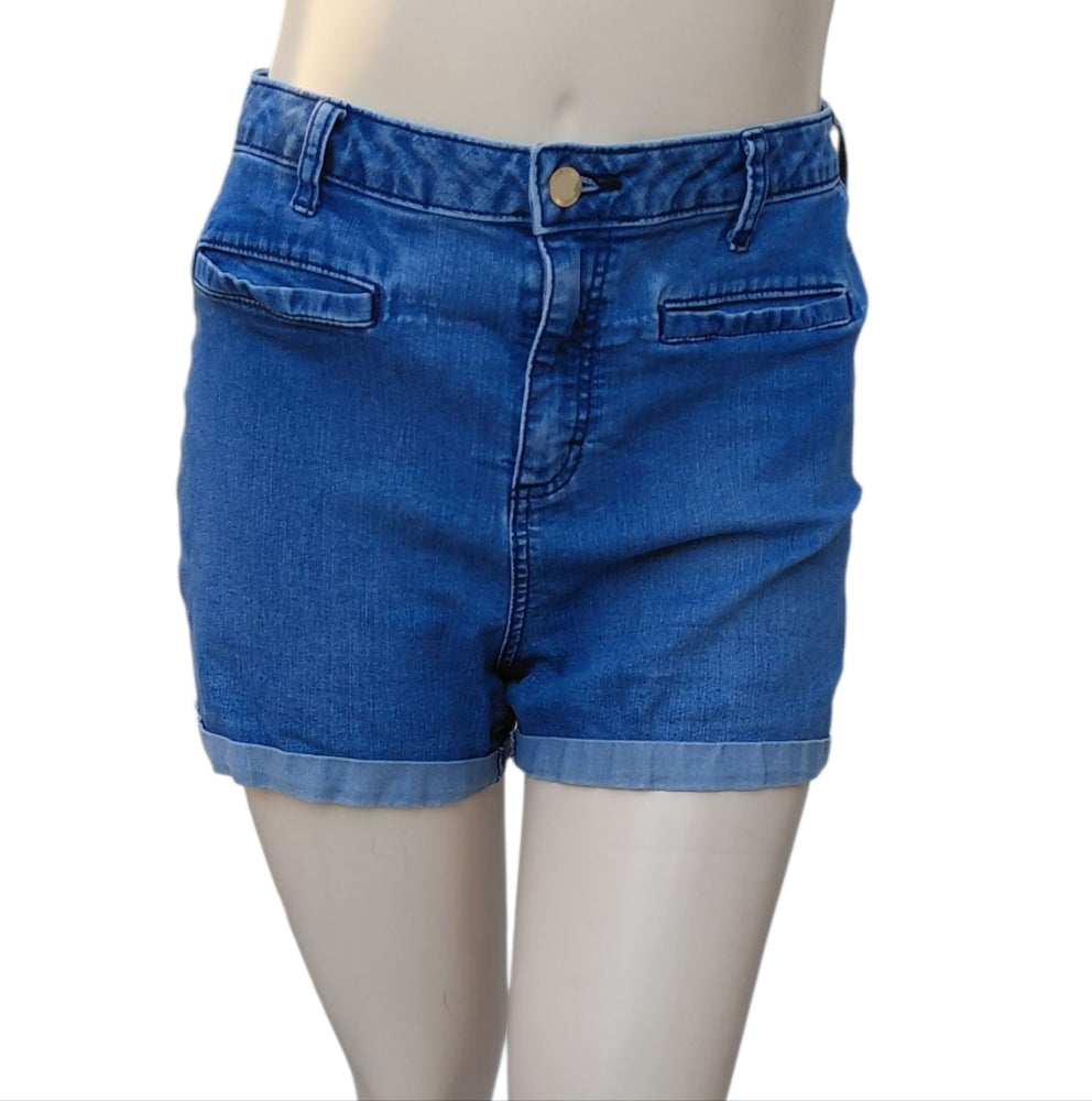 8227.....JLO Denim Blue Women's Shorts Size 14