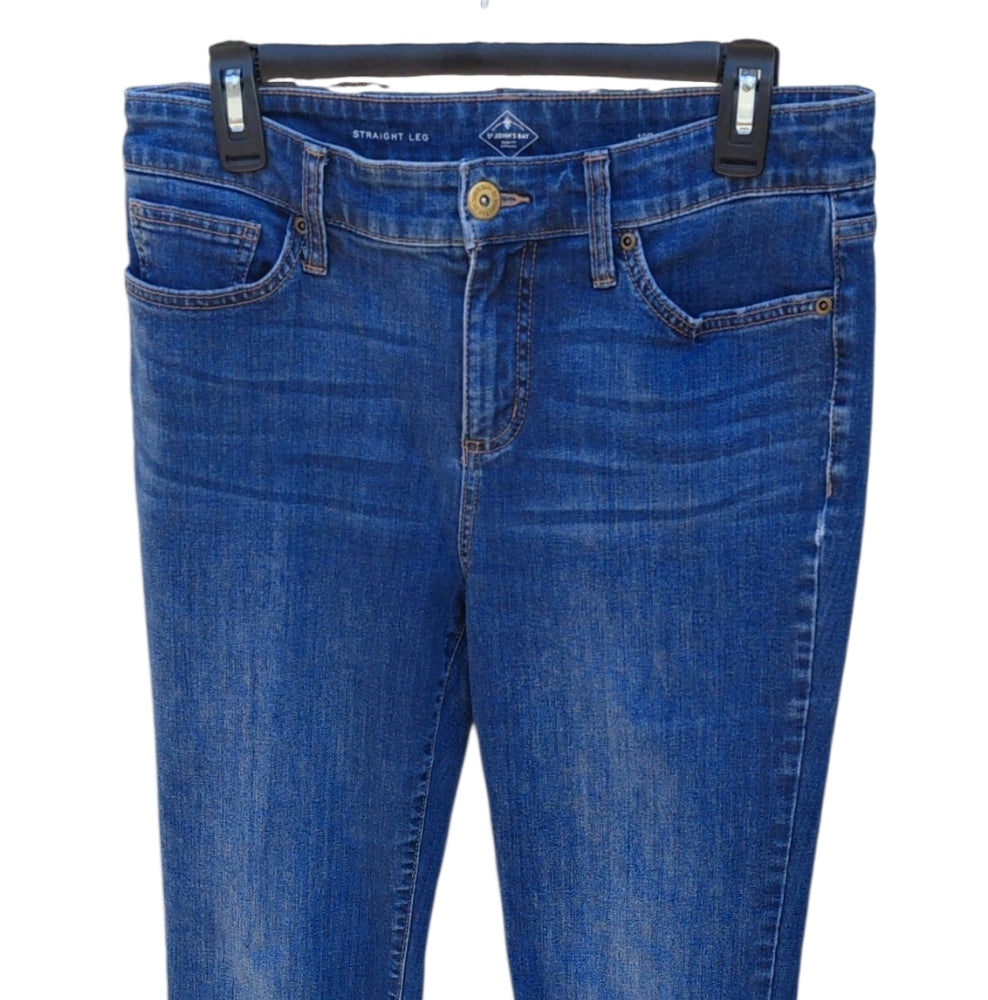 8224....St John's Bay Straight Leg Jeans Size 10P