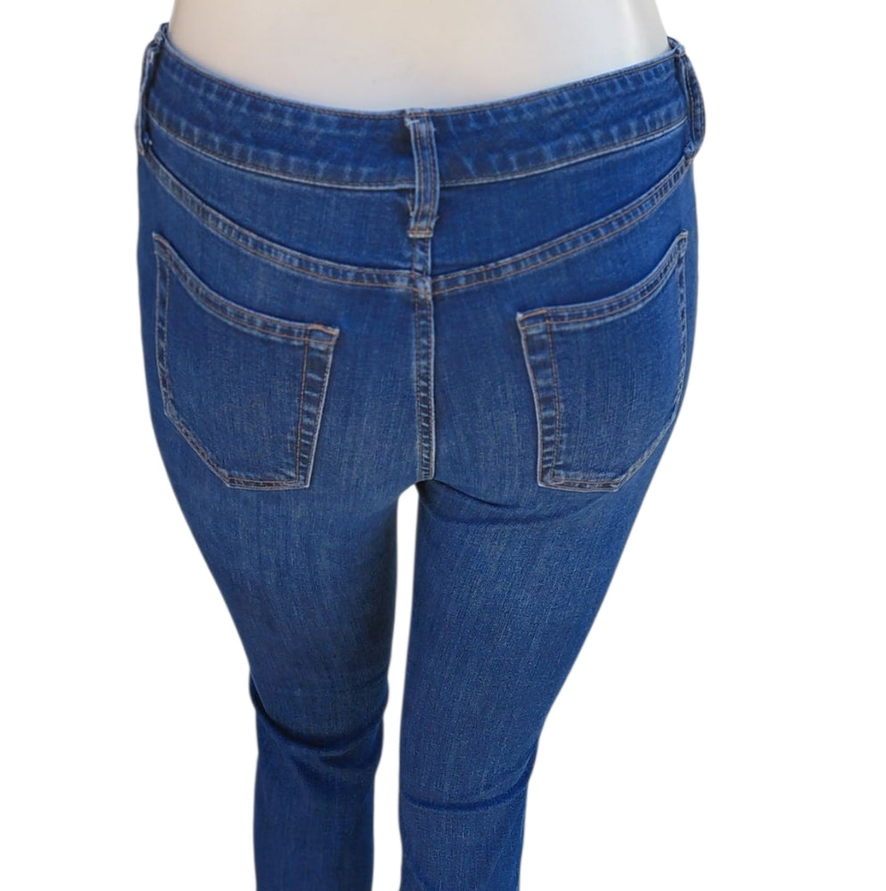 8224....St John's Bay Straight Leg Jeans Size 10P