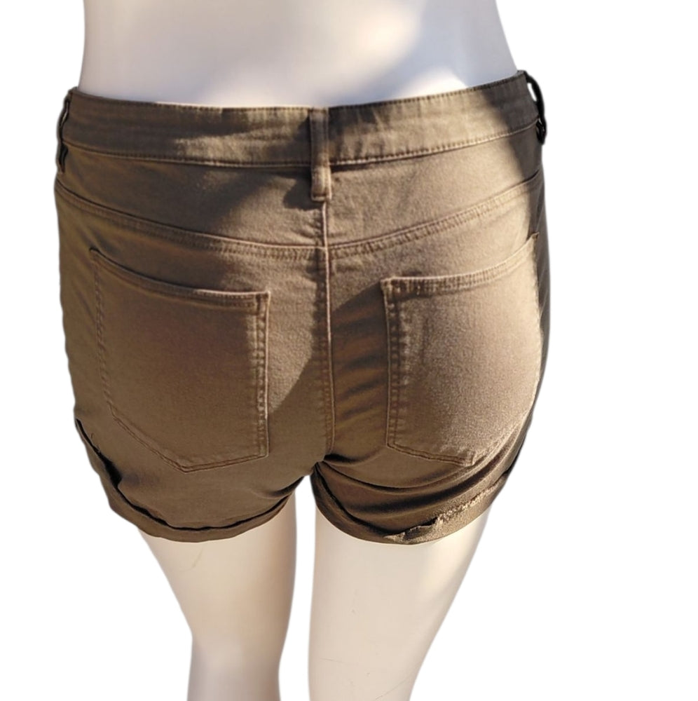 8230....H&M Women's Brown Shorts Size