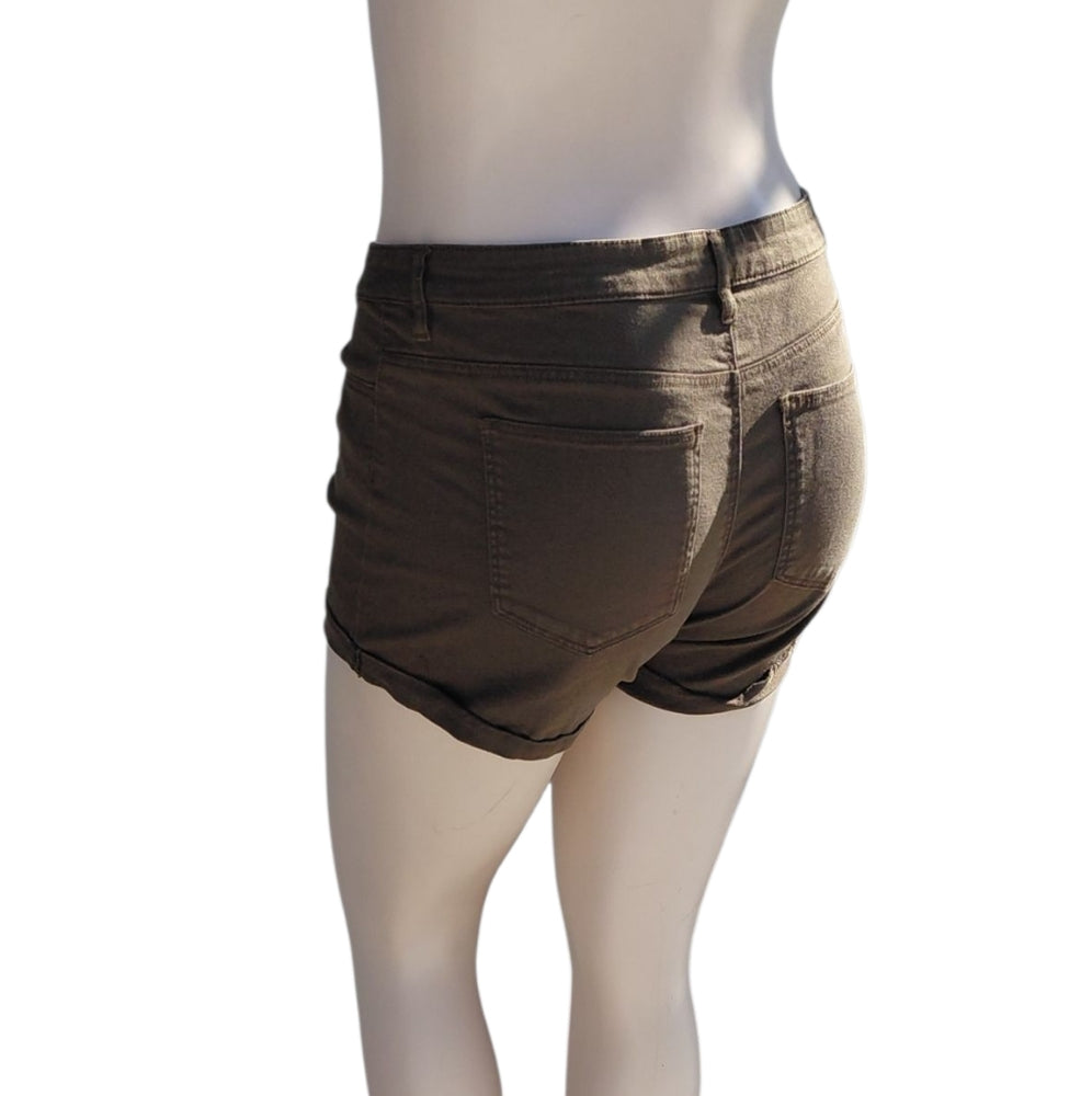 8230....H&M Women's Brown Shorts Size