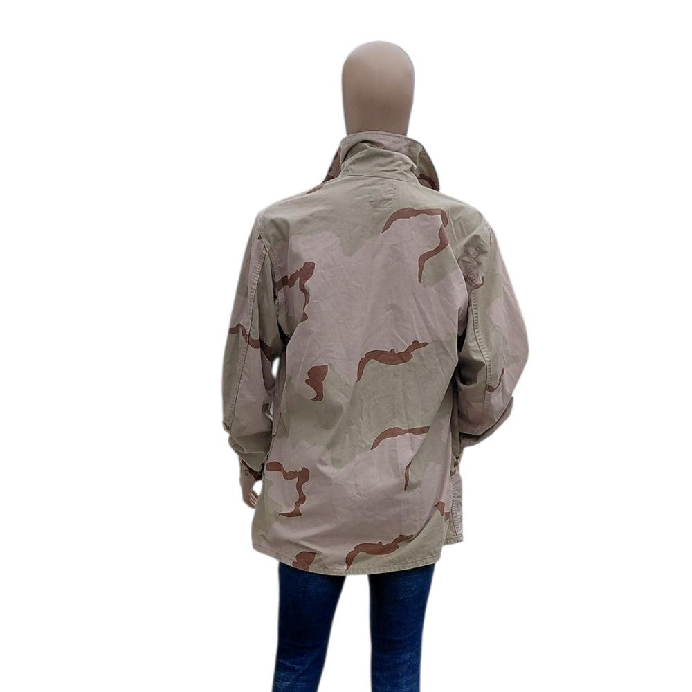 8207.....Men's Desert Camouflage Pattern 3 Color Combat Jacket Size Large Long