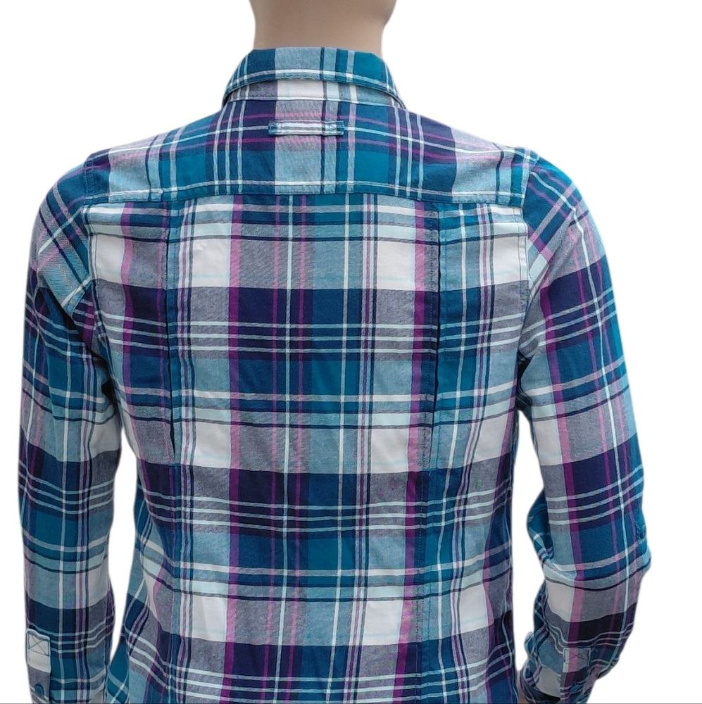 8208....Men's Deluth Trading Co. Blue Plaid Shirt Size Medium