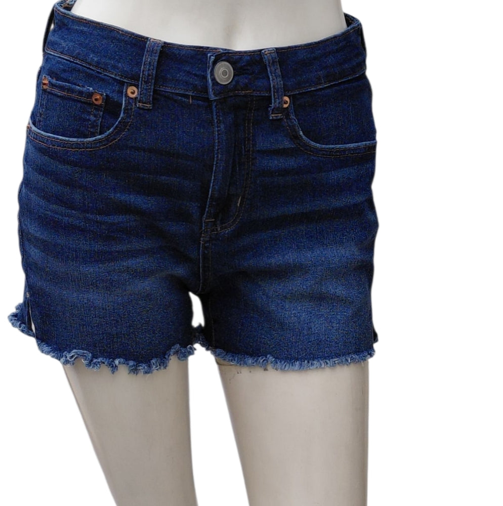 8209.....No Boundaries Denim Blue Women's Shorts Size 7