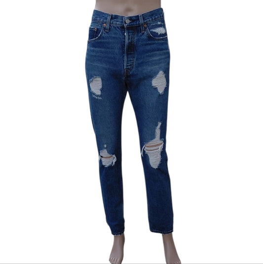 8213....501 Levis Distressed Blue Jeans Size W28 L32