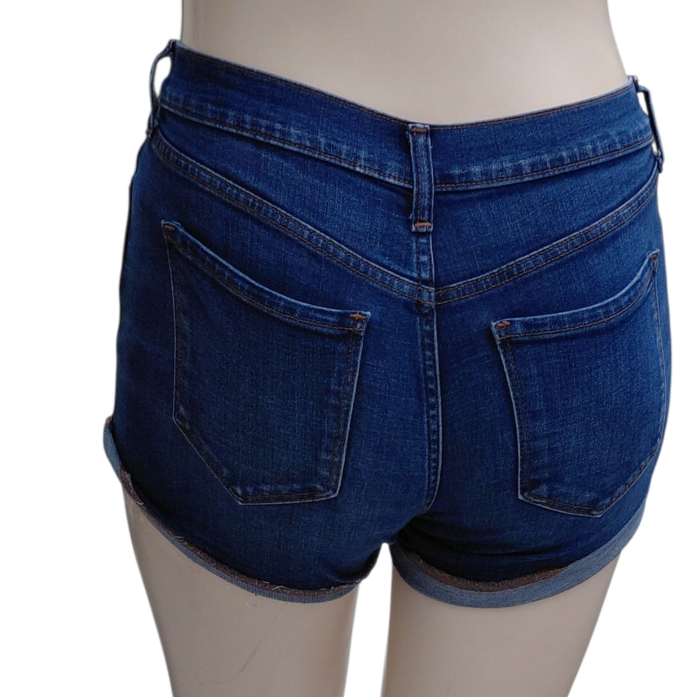 8218.....Women's Old Navy Distressed Denim Shorts Size 4
