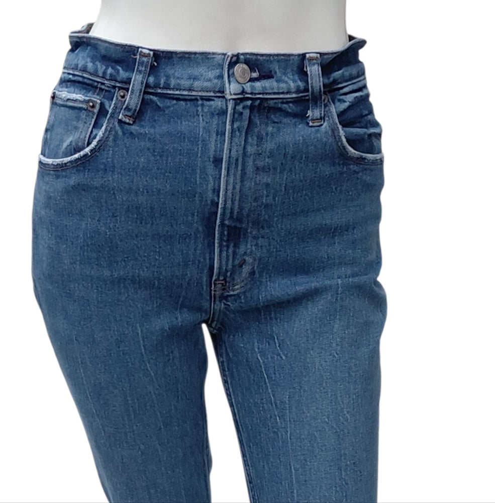 8235....Women's Abercrombie Classic Blue Women's Jeans Size 25/0