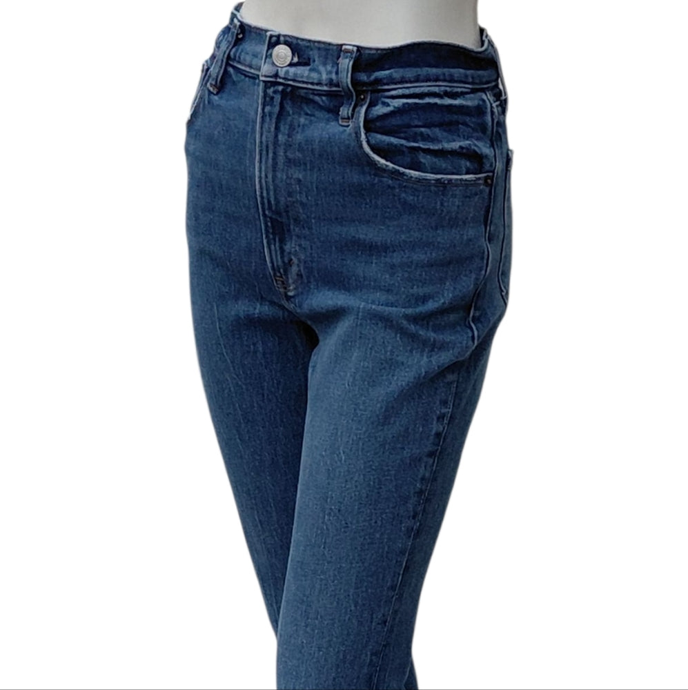 8235....Women's Abercrombie Classic Blue Women's Jeans Size 25/0