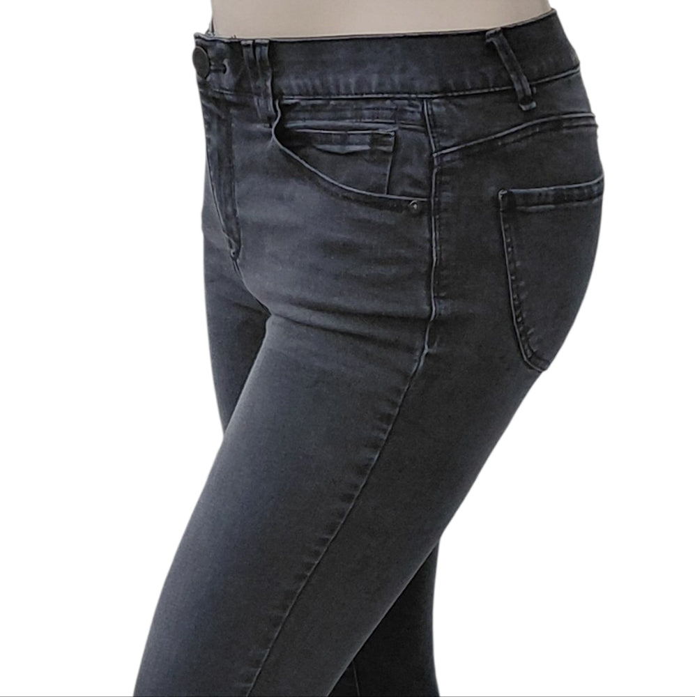 8270....Women's Demoracy Classic Black Skinny Jeans Size 10 Ab Tecnology