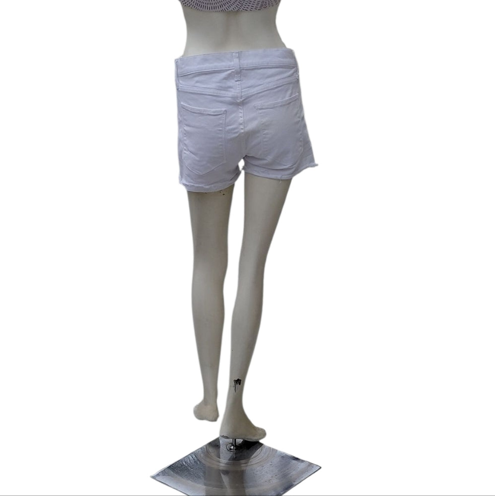 8242.....Women's Gap 1969 White Denim Shorts Size 27r