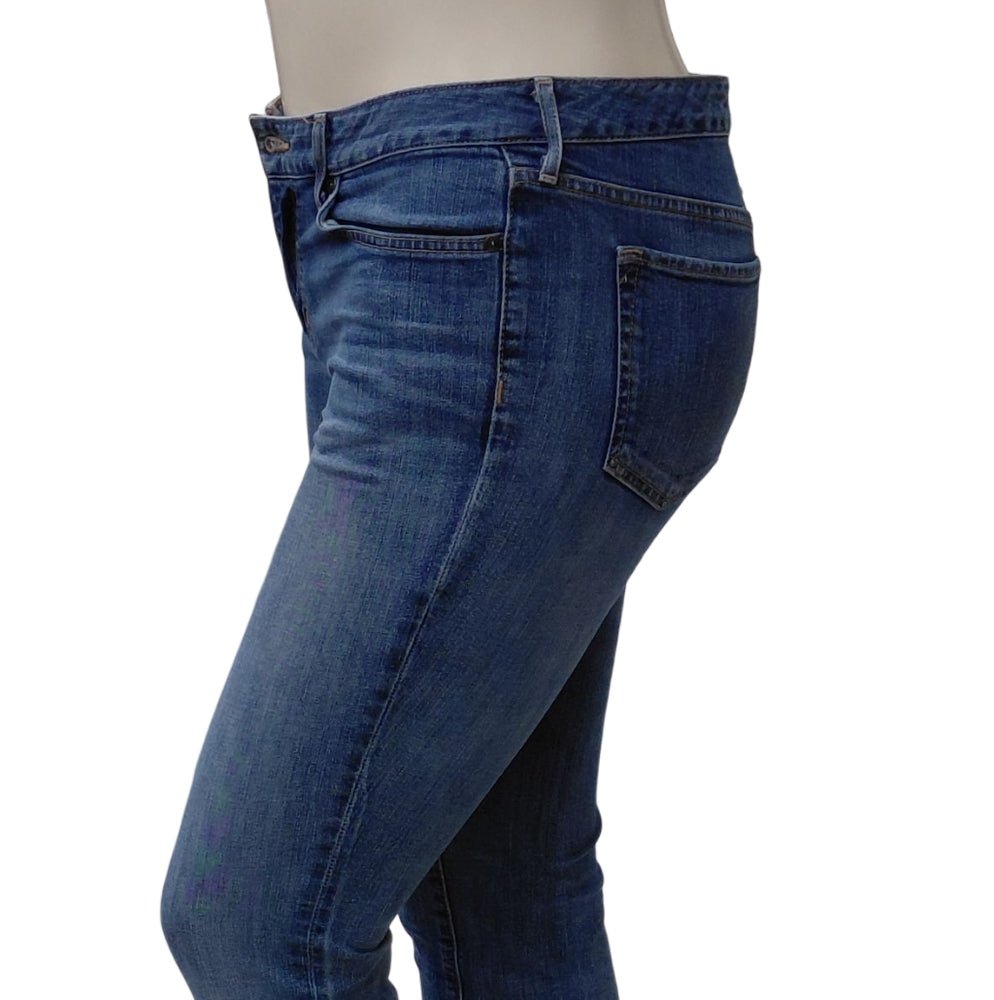 8234....Women's Eddie Bauer Jeans Size 8