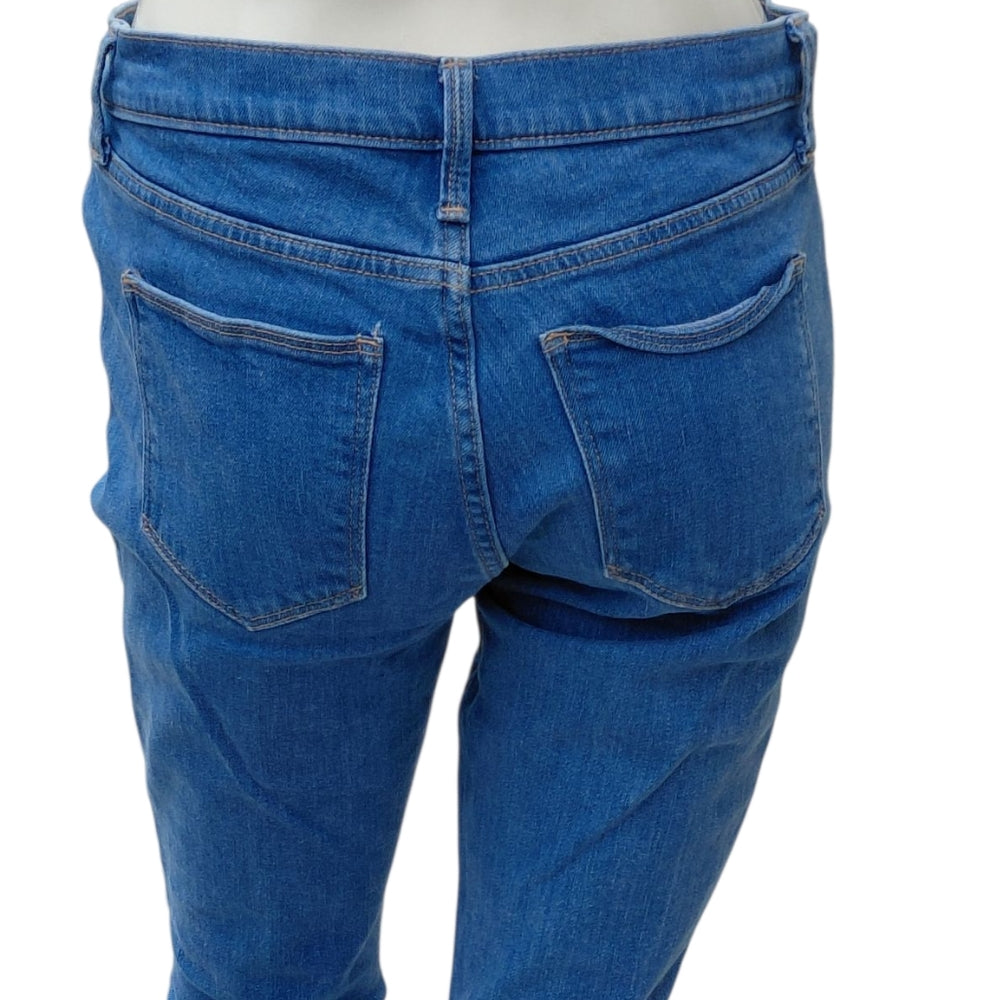 8243.....Women's Gap1969 Blue Ankle Crop Jeans 28r