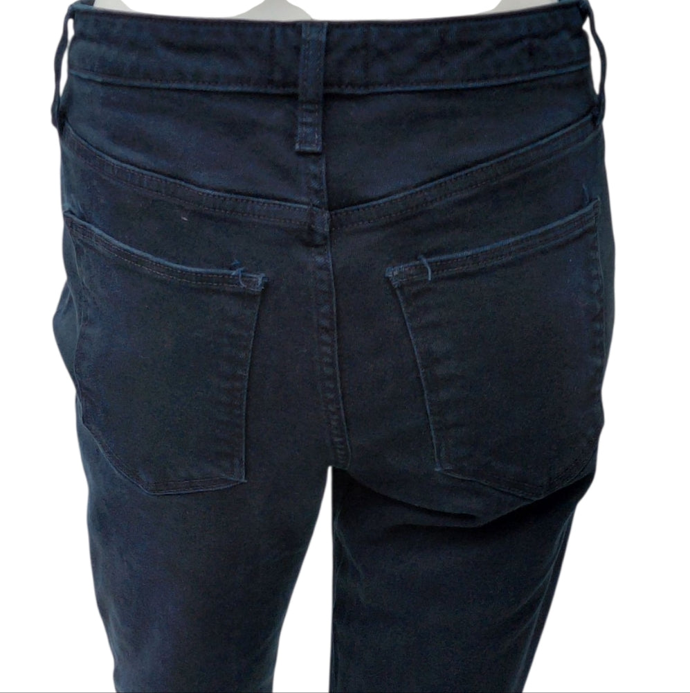 8236...Women's Universal Thread Straight Leg Jeans Size 6/28R
