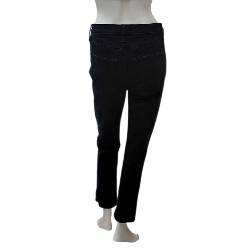 8236...Women's Universal Thread Straight Leg Jeans Size 6/28R