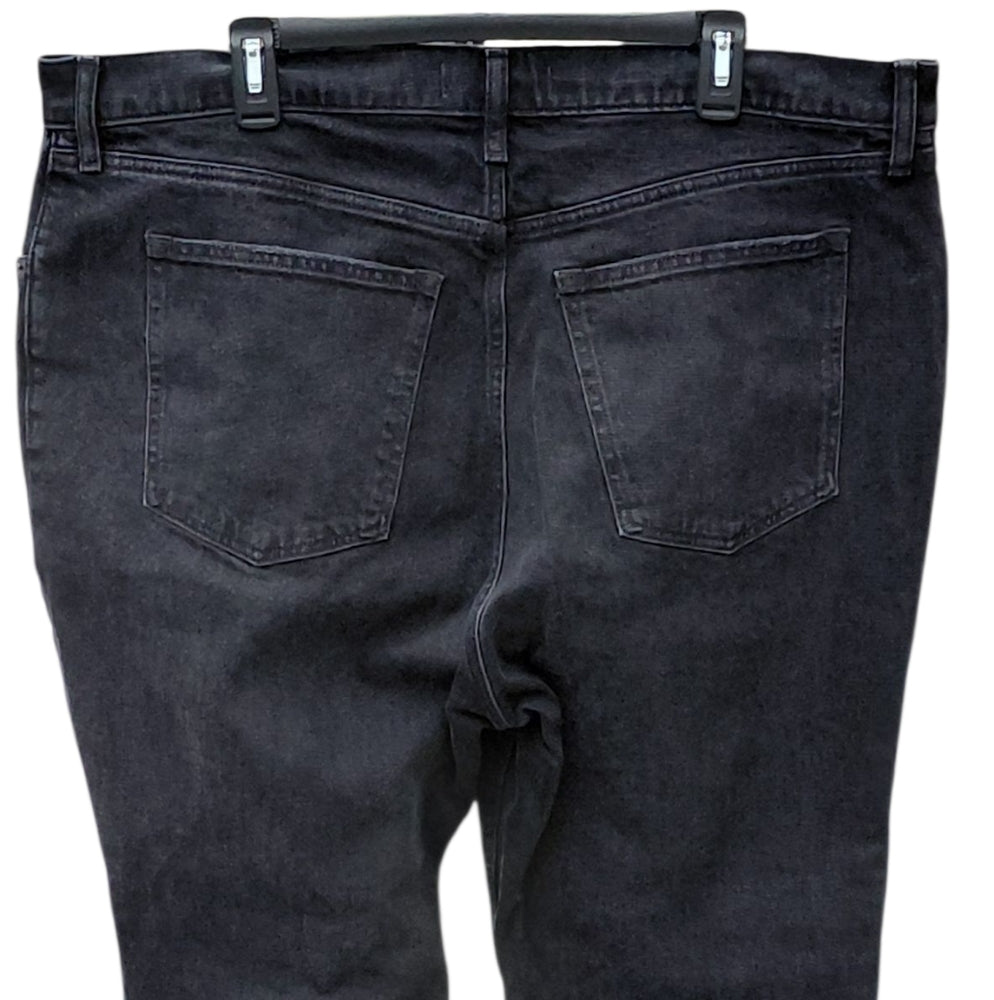 8281....Women's Abercrombie & Fitch Black Denim Flare Jeans Size 34/18r