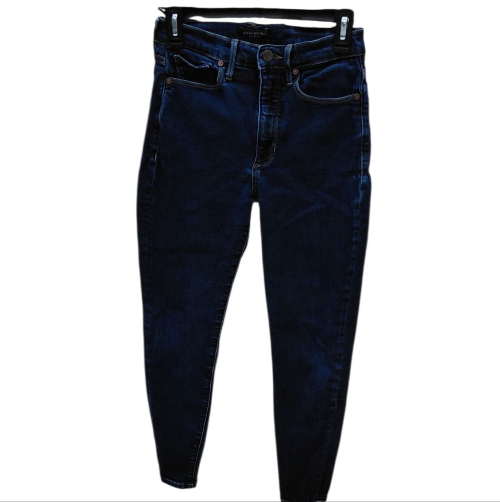 8269....Banana Republic Skinny Jeans Size W24