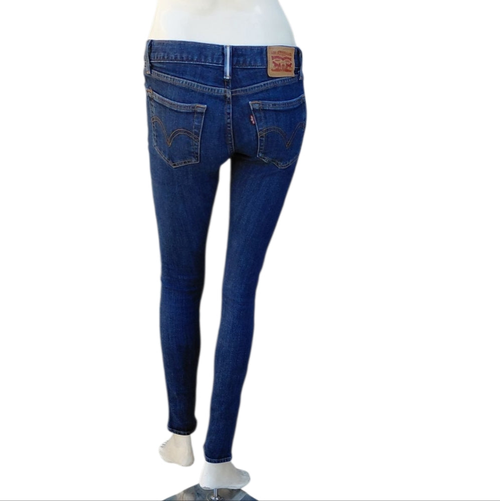 8271...Levi Strauss Boyfriend Skinny Jeans Size W24 L32