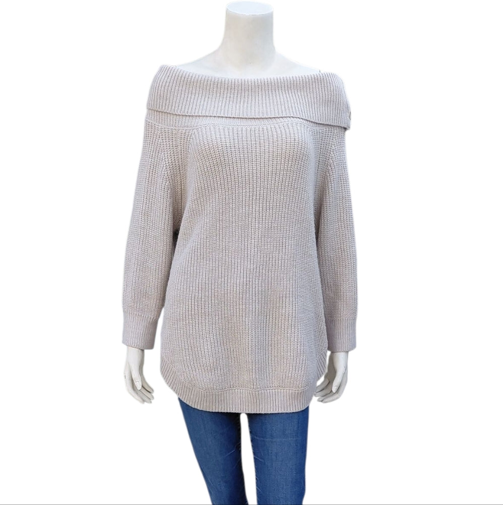 8275....Women's Off-Shoulder Cream Sweater Size XL/TG