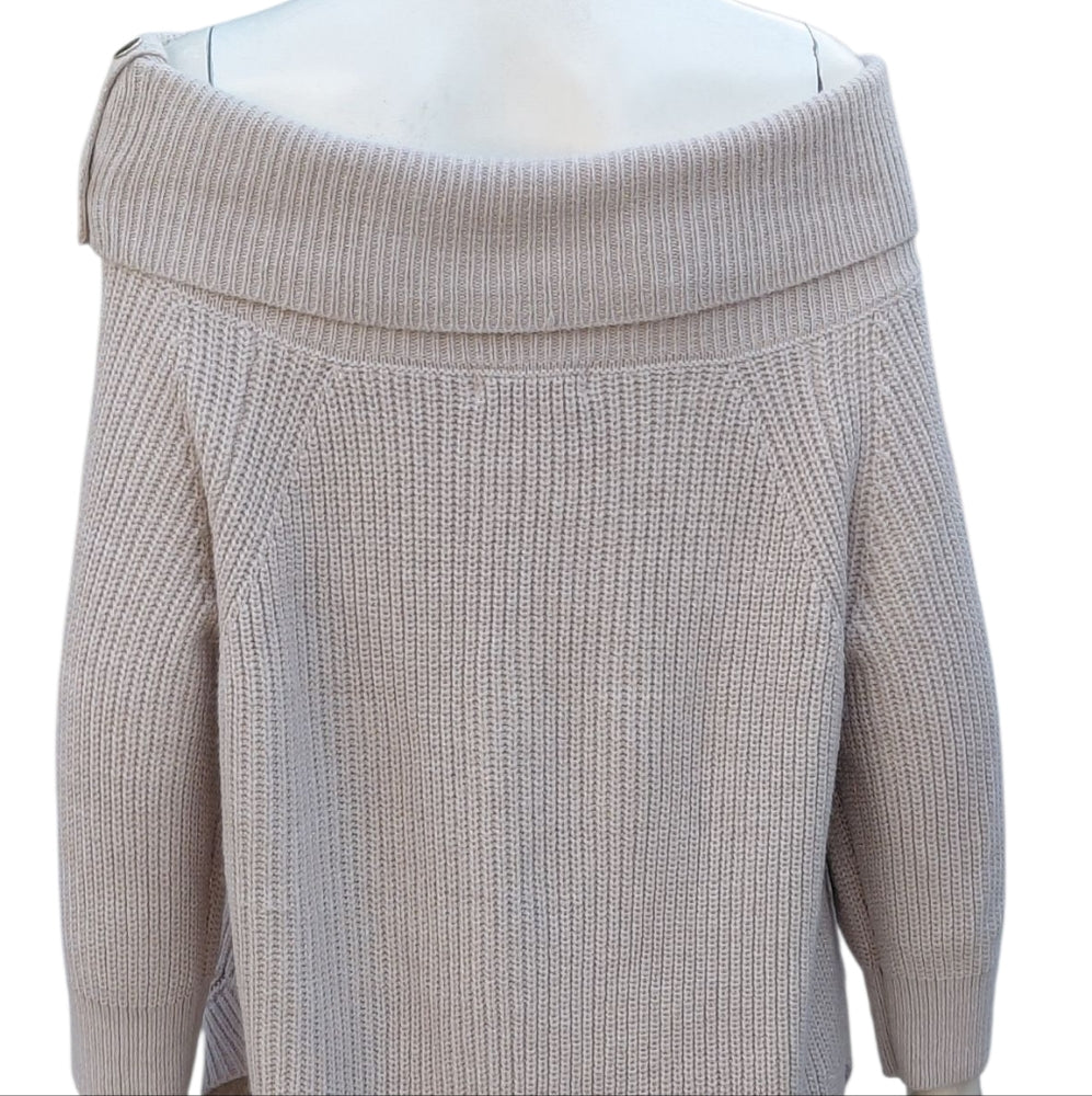 8275....Women's Off-Shoulder Cream Sweater Size XL/TG