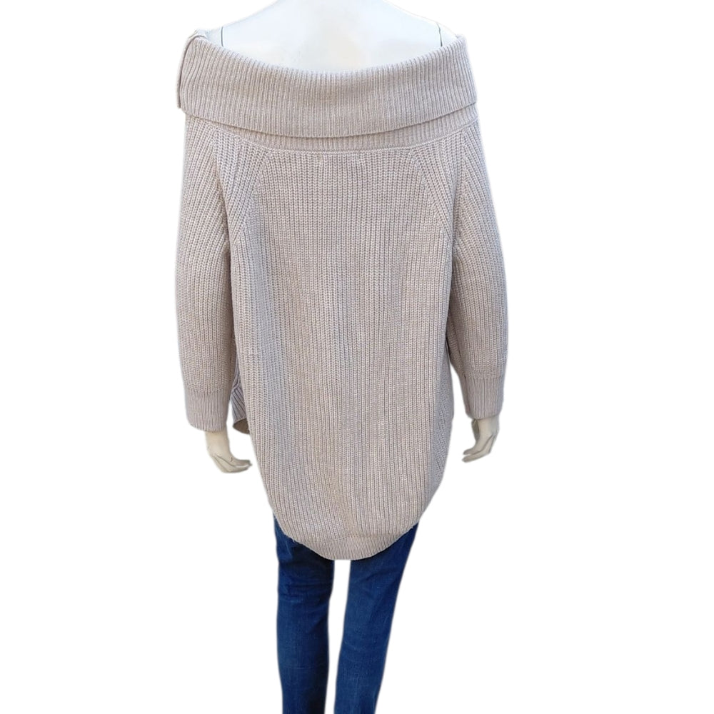 8275....Women's Off-Shoulder Cream Sweater Size XL/TG