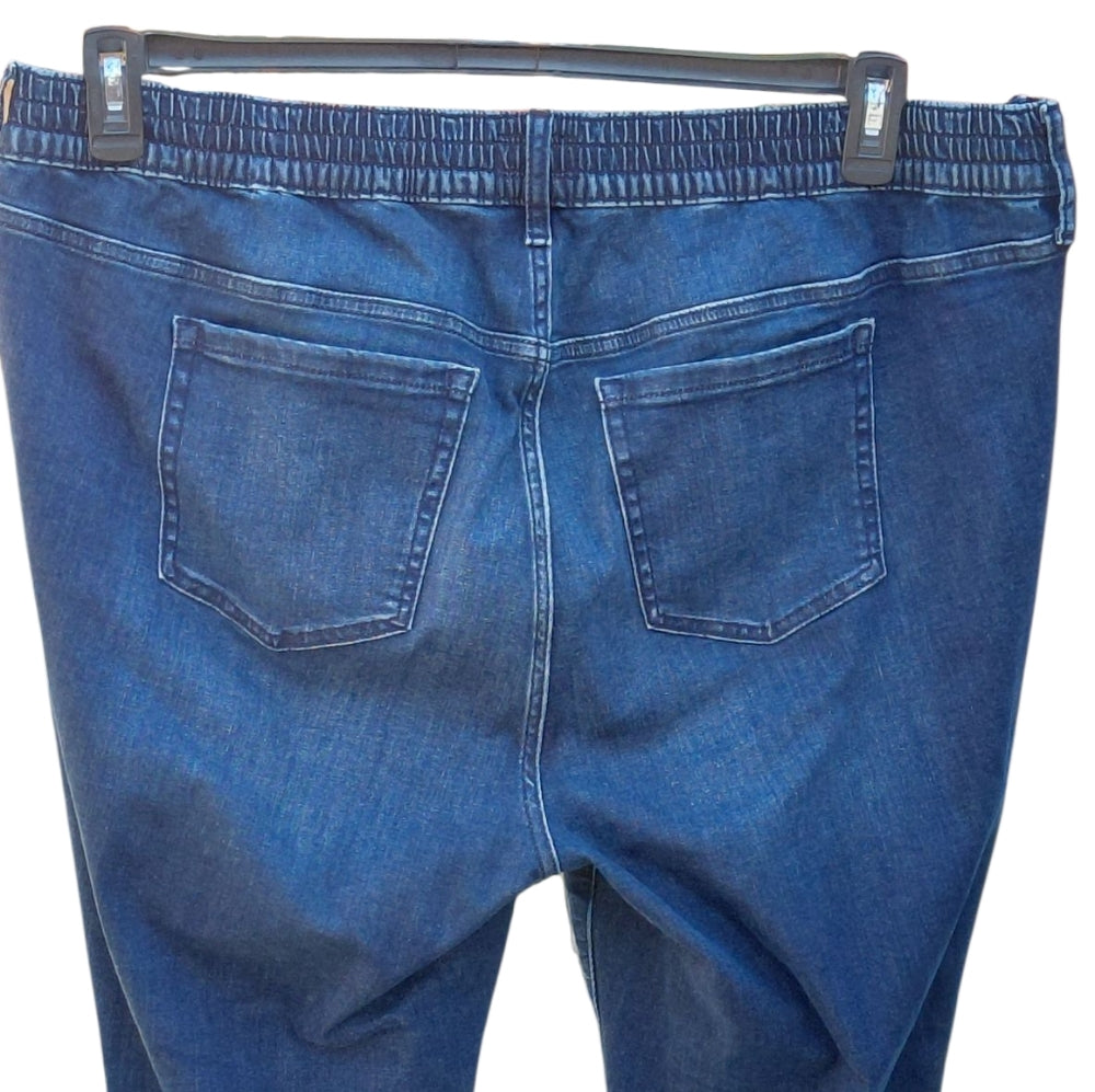 8276....Torrid Straight Leg Denim Jeans Size 2S