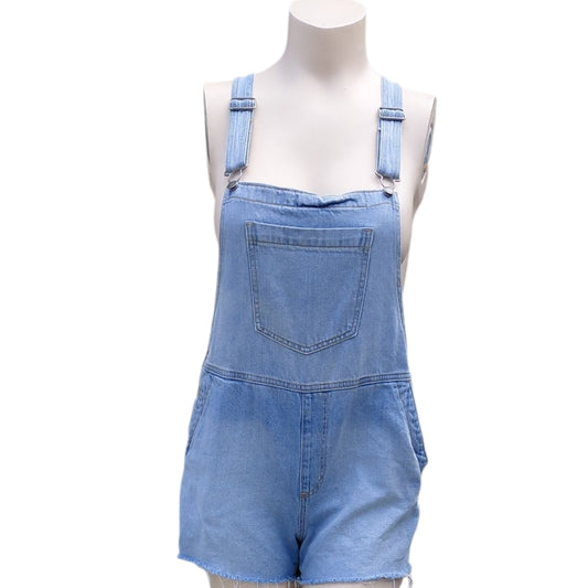 8269...Universal Thread Denim Blue Overall Shorts Size 10