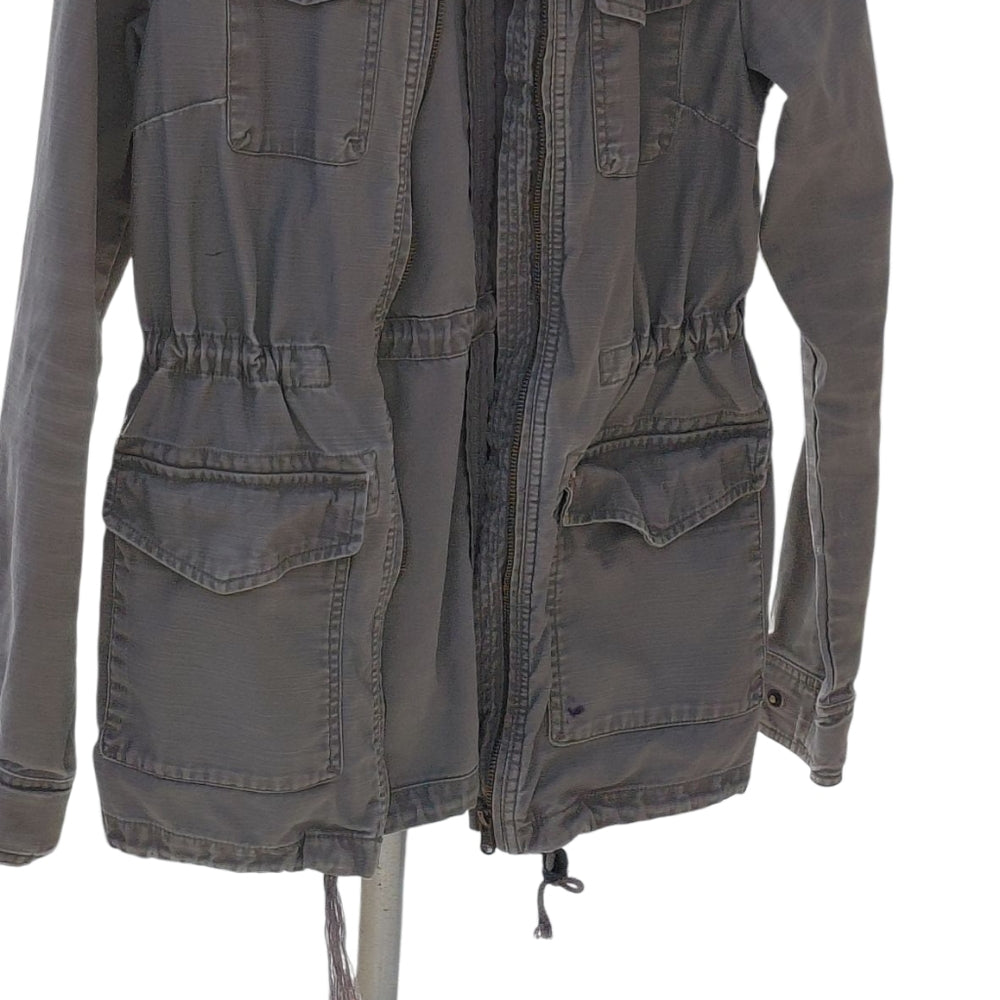 8287....Women's Divided Green Jacket Size 6