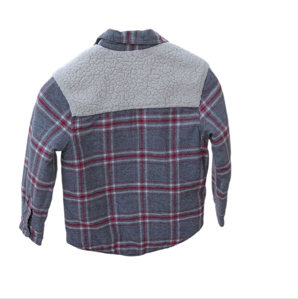 8284....Cat & Jack Gray and Red Plaid Jacket with Sherpa Size 5 6/7
