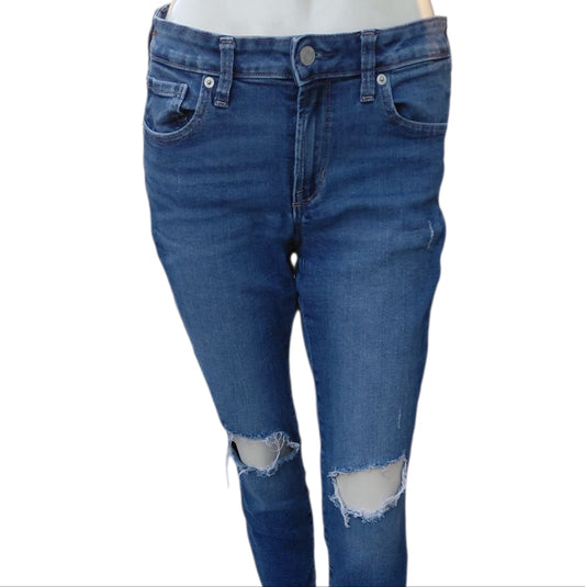 8293.....Women's Gap Skinny Jeans Size 8/29