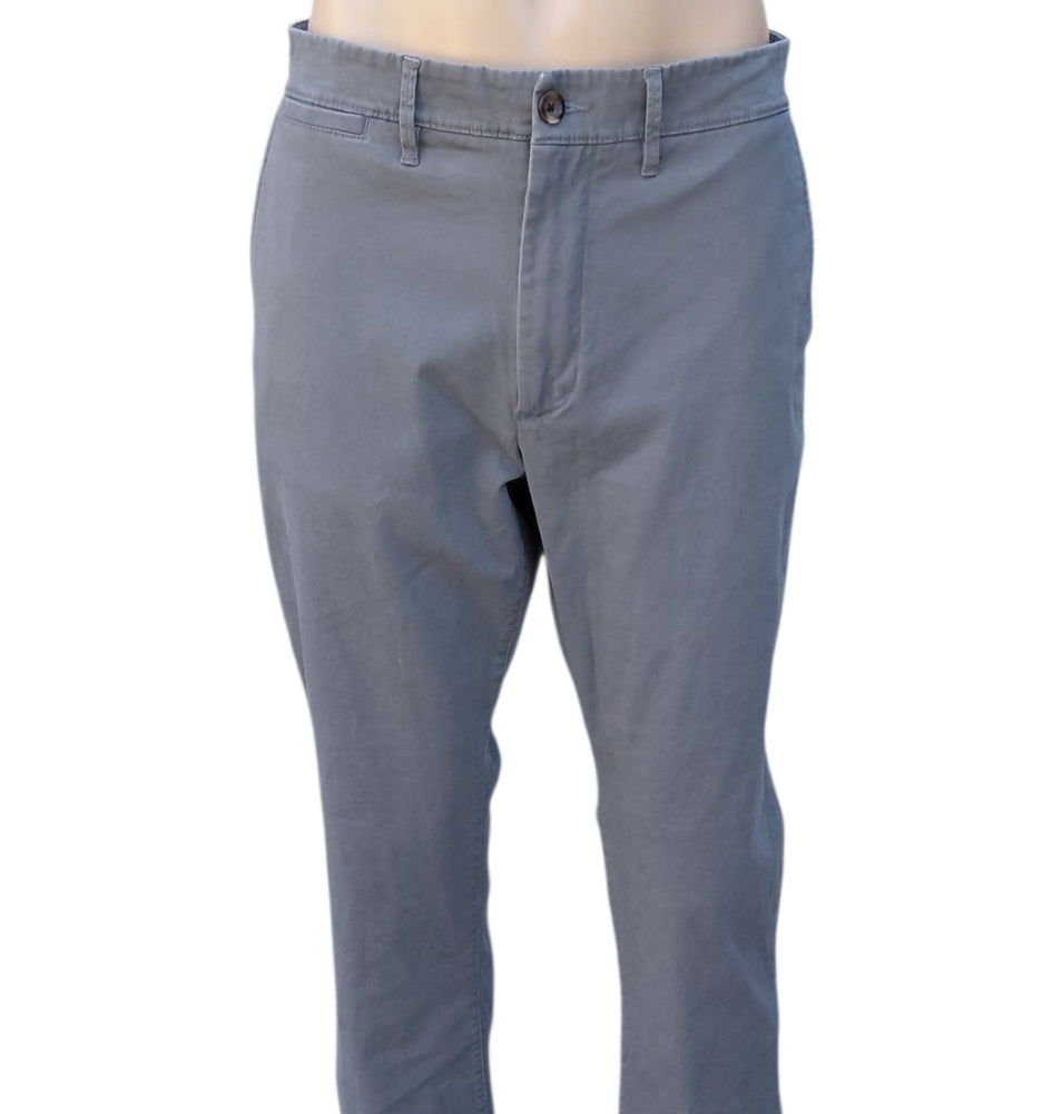 8294...Men's Goodfellow Gray Chino Pants Size 36x30