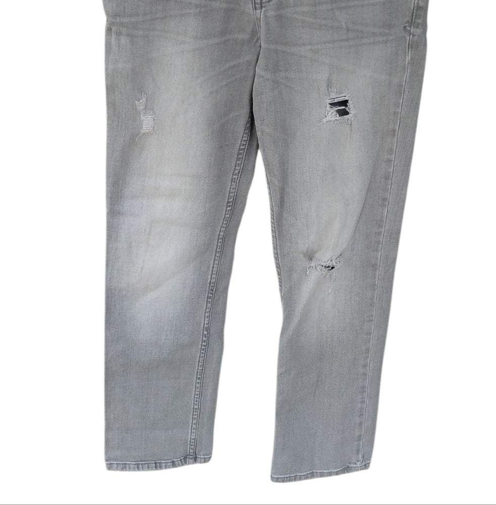 8220....Boys Cat&Jack Gray Distressed Jeans Size 14