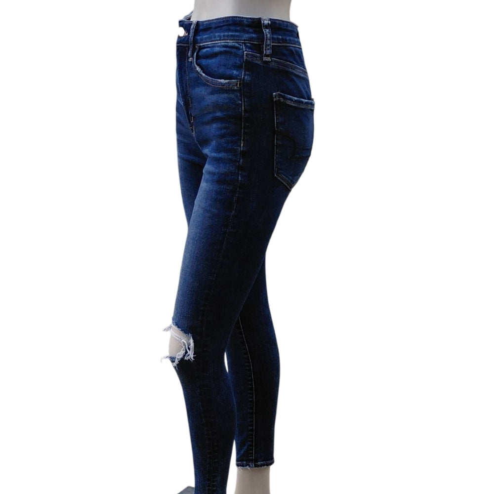 9303....Women's American Eagle Skinny Jeans Size 2 Short