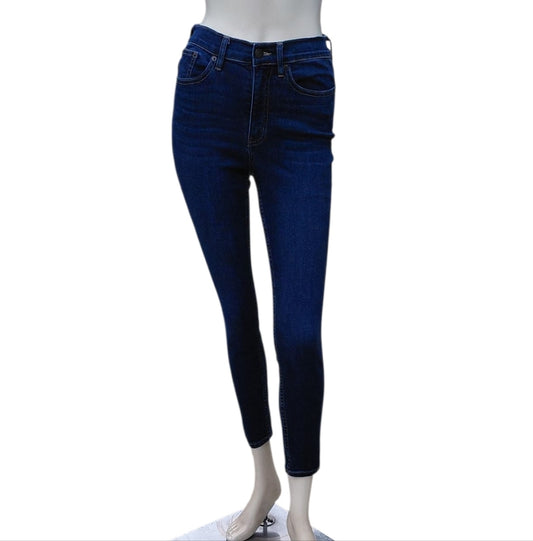 9304.....Women's Calvin Klein Skinny Jeans Size 26