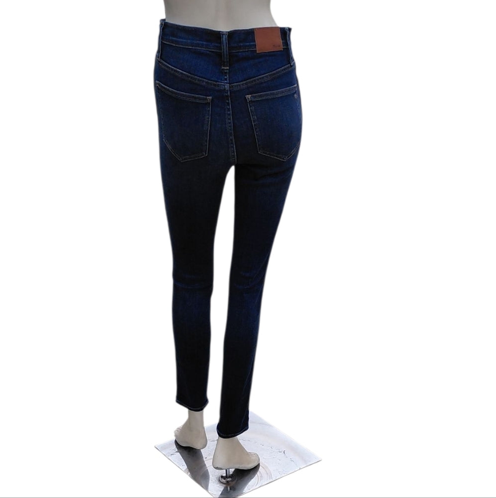 9307....Women's Madewell Skinny Jeans Size 26