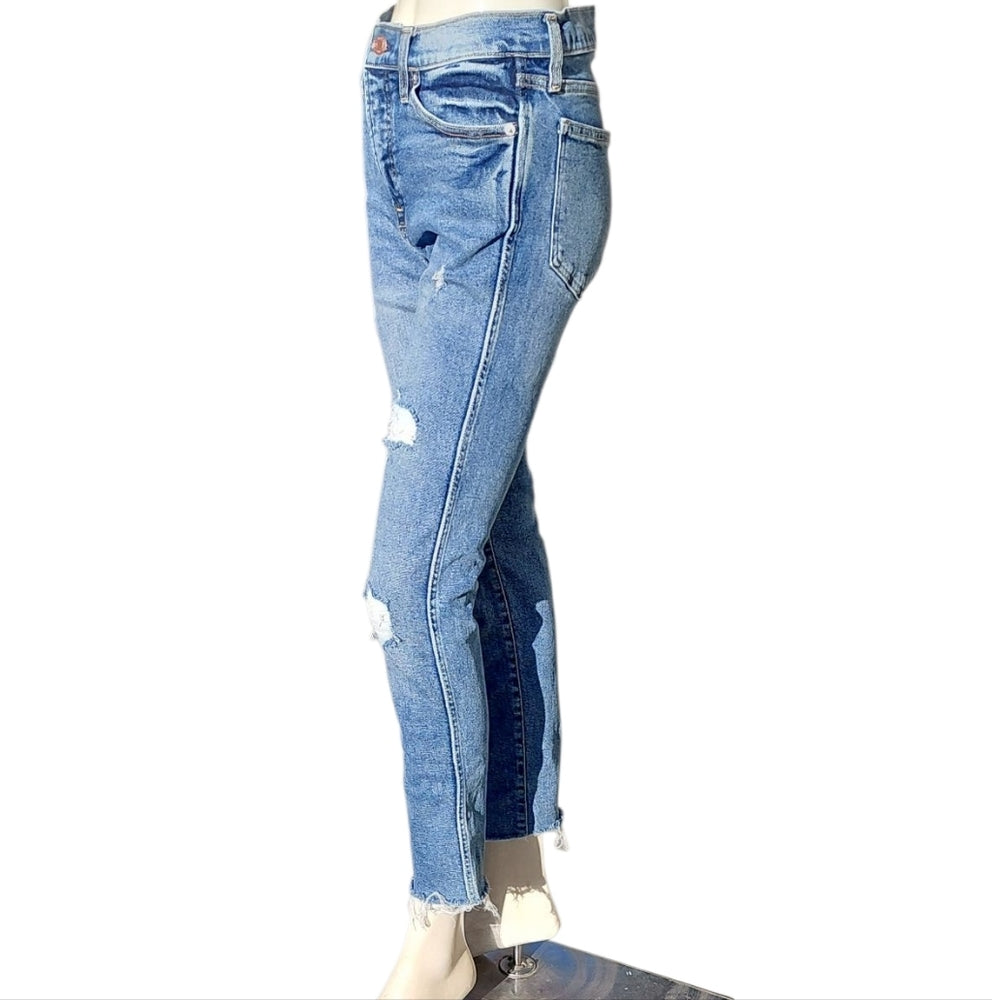 9317....Women's Gap1969 High Rise Jeans Size 29