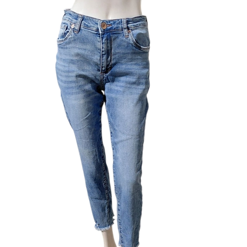 9320....Women's STS blue Skinny Jeans Size  28