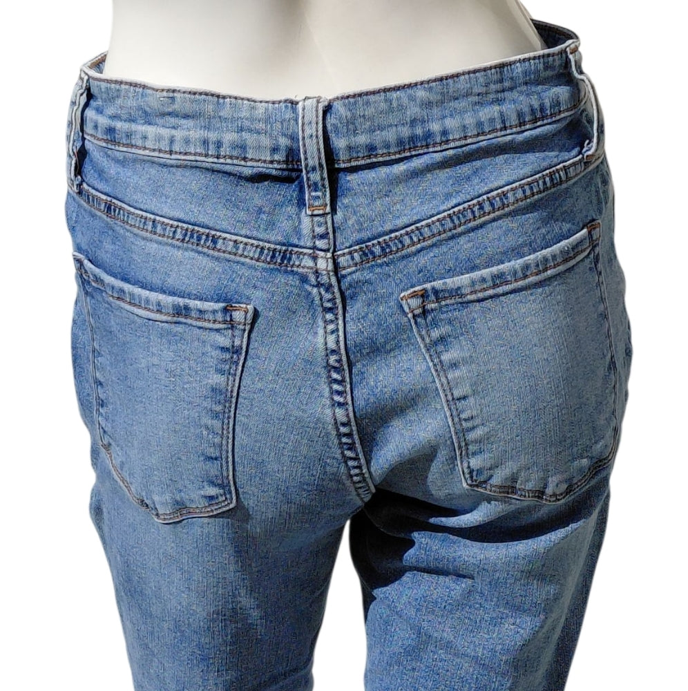9320....Women's STS blue Skinny Jeans Size  28