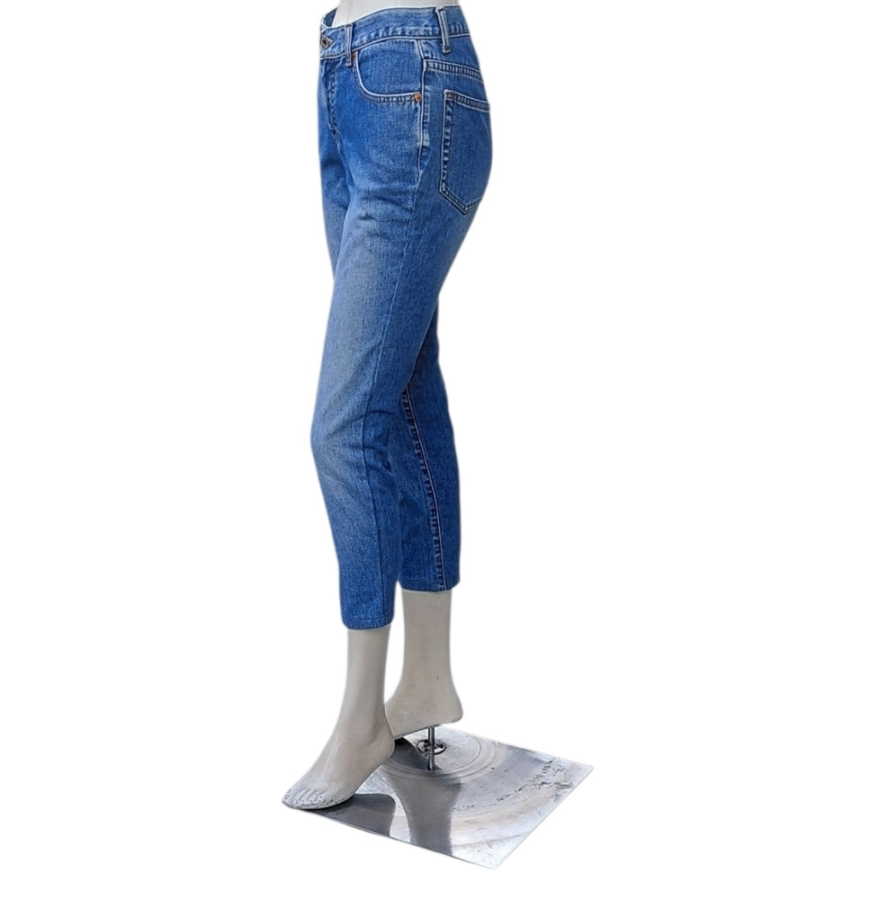 9322..Women's Crop Guess Jeans Size 26