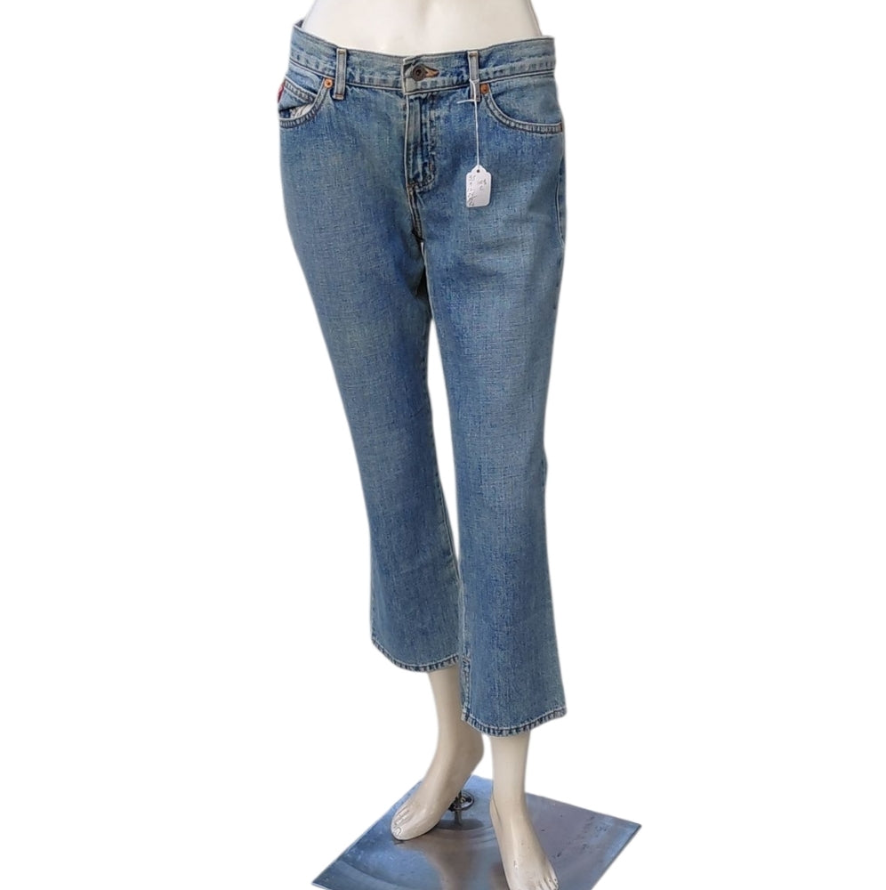 5032...Guess Jeans Ankle Bootcut Size 29