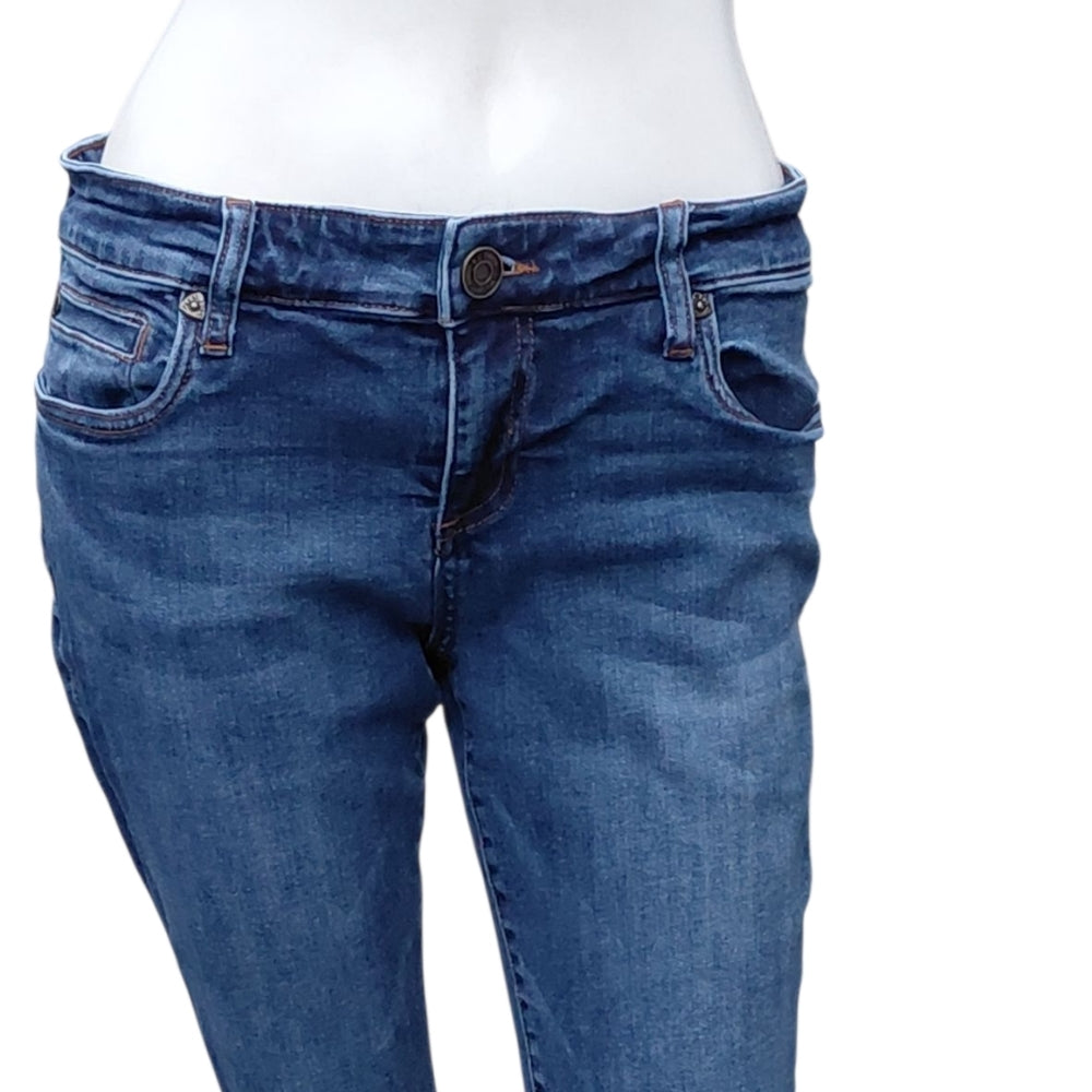 9335..Women's Kut From The Kloth Boyfriend Jeans Size 6P, 24" Inseam 8 1/2" Rise