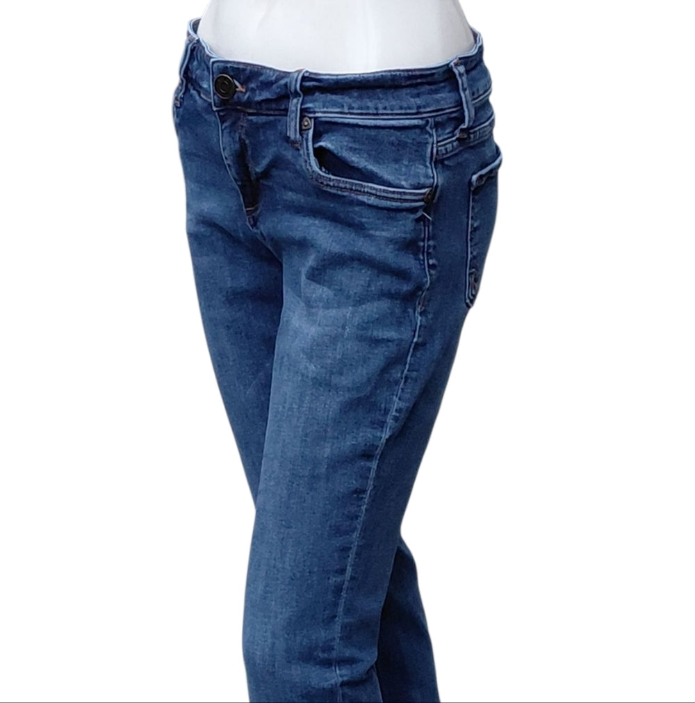 9335..Women's Kut From The Kloth Boyfriend Jeans Size 6P, 24" Inseam 8 1/2" Rise