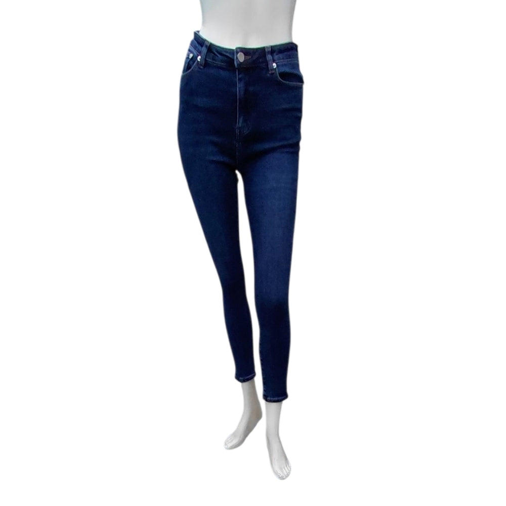 9336....Women's Amyy Studios Skinny Jeans Size 169/66A (M), 25" Inseam, 10" Rise