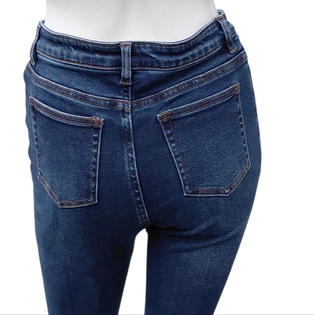 9336....Women's Amyy Studios Skinny Jeans Size 169/66A (M), 25" Inseam, 10" Rise