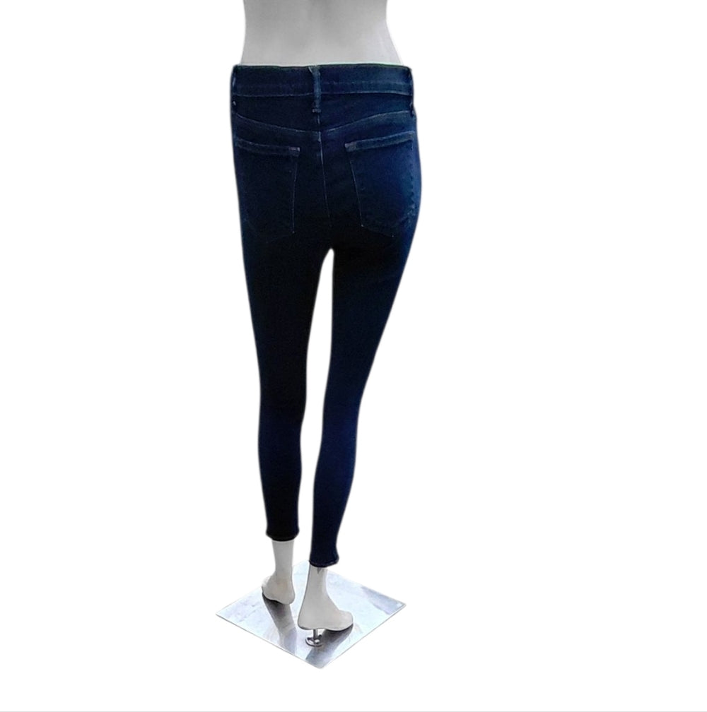 9338.....Women's J Brand Skinny Jeans Size 27, 25" Inseam 8" Rise
